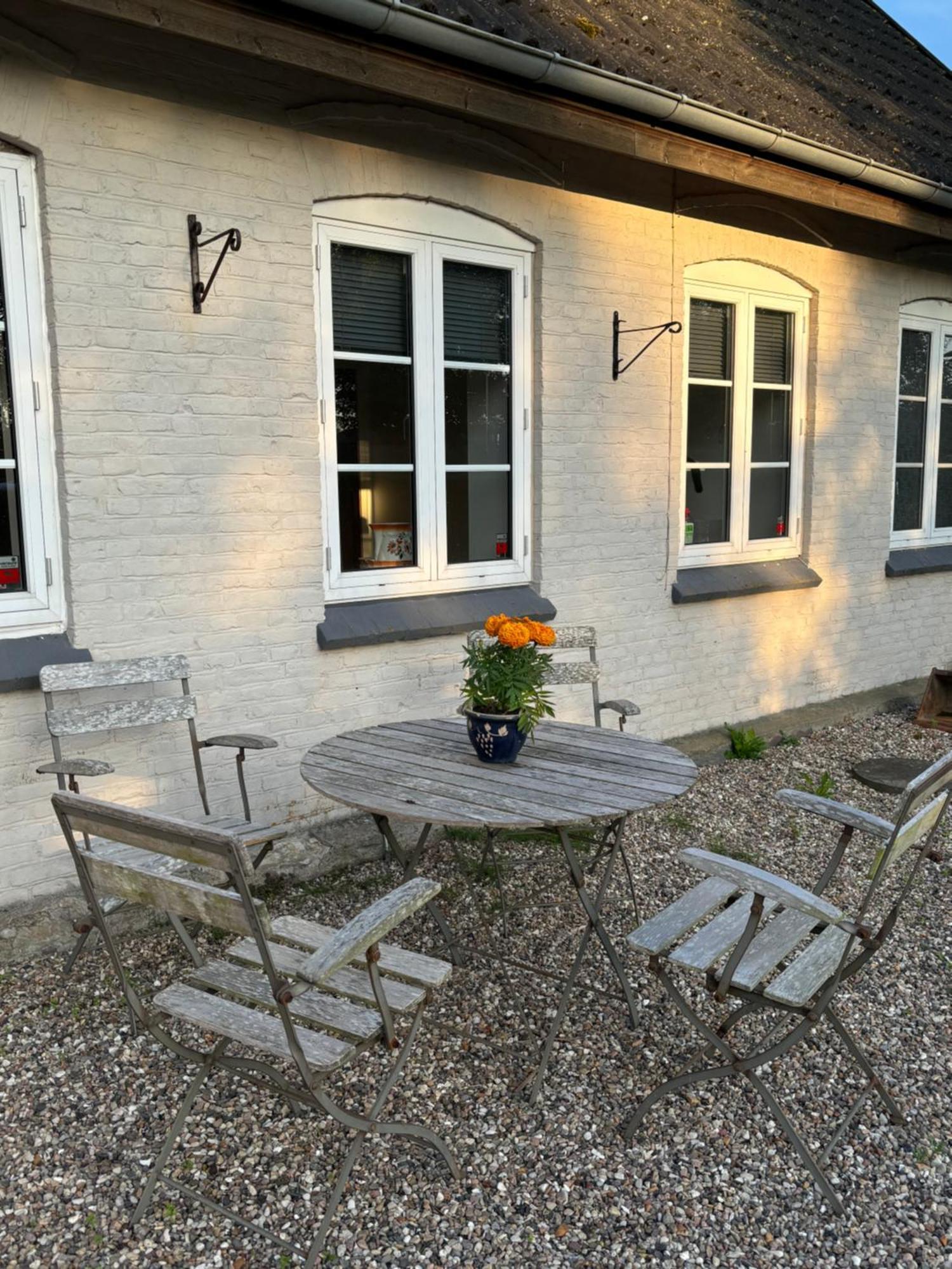 Nedlagt Gard I Naturen Med Ro Og Fred Og Samtidig Taet Pa Strand Og Fiskeri Og Indkobsmuligheder Nordborg Kommune Exterior foto